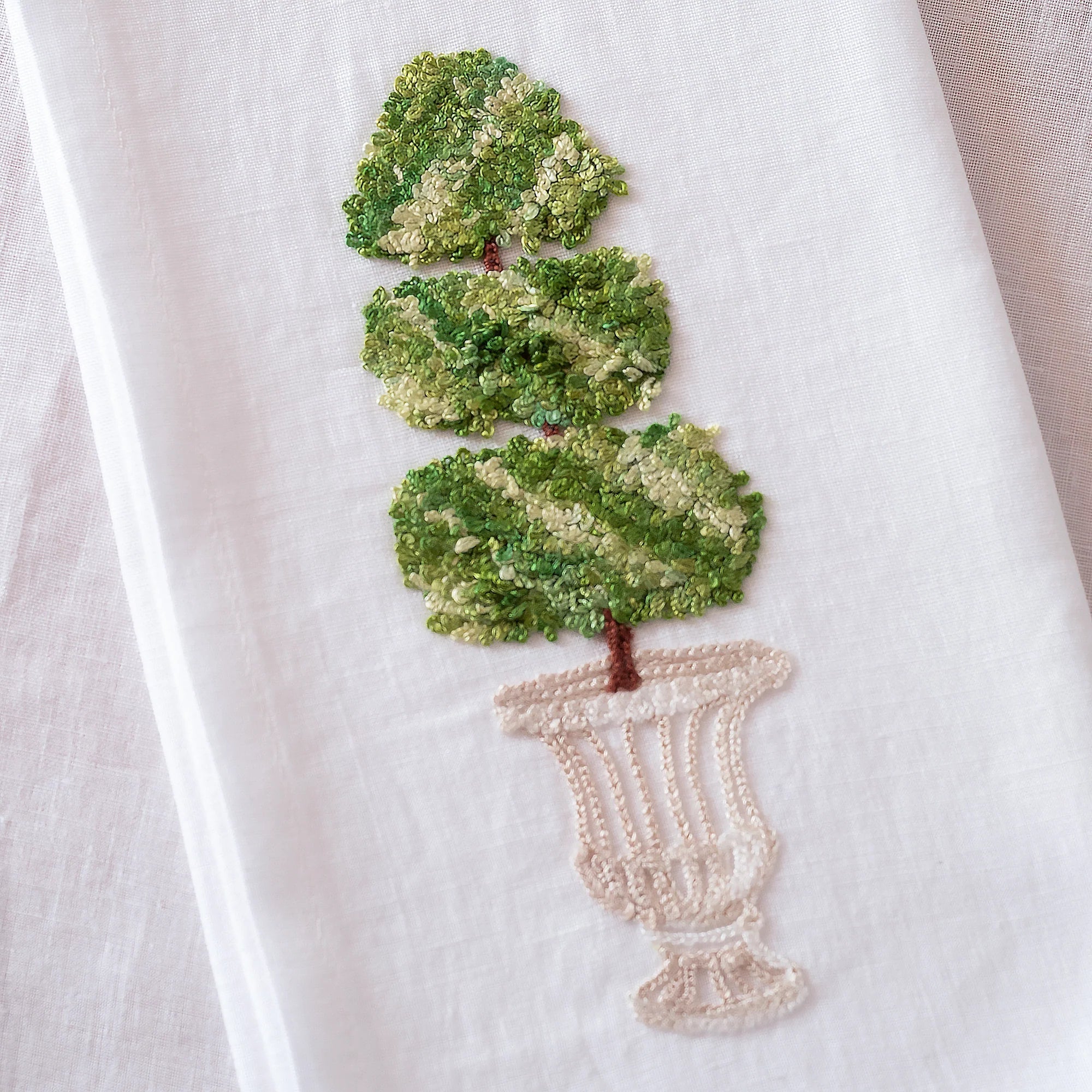 Napkin – Italian Garden Embroidered no.4 – 50 x 50 cm
