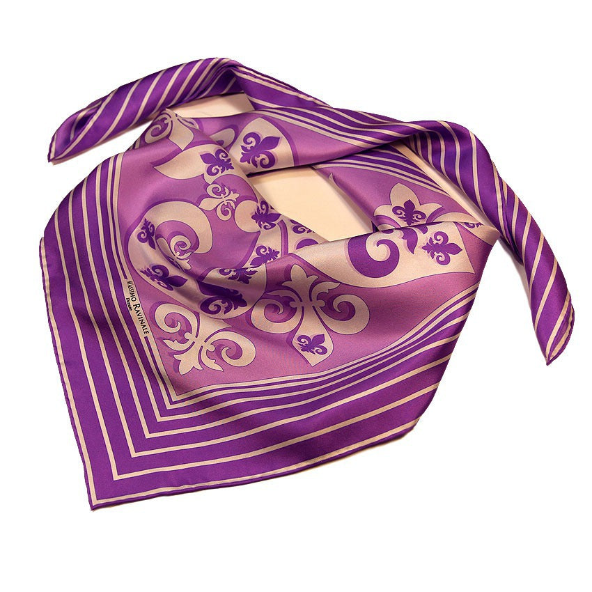 Silk Scarf – Lilium – Lilac, 100x100 cm
