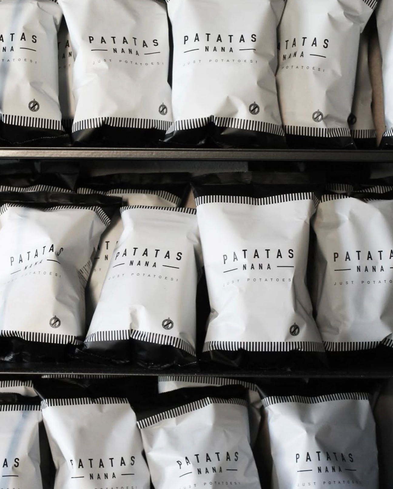 Patatine - linea classica - bianche con nere 140g
