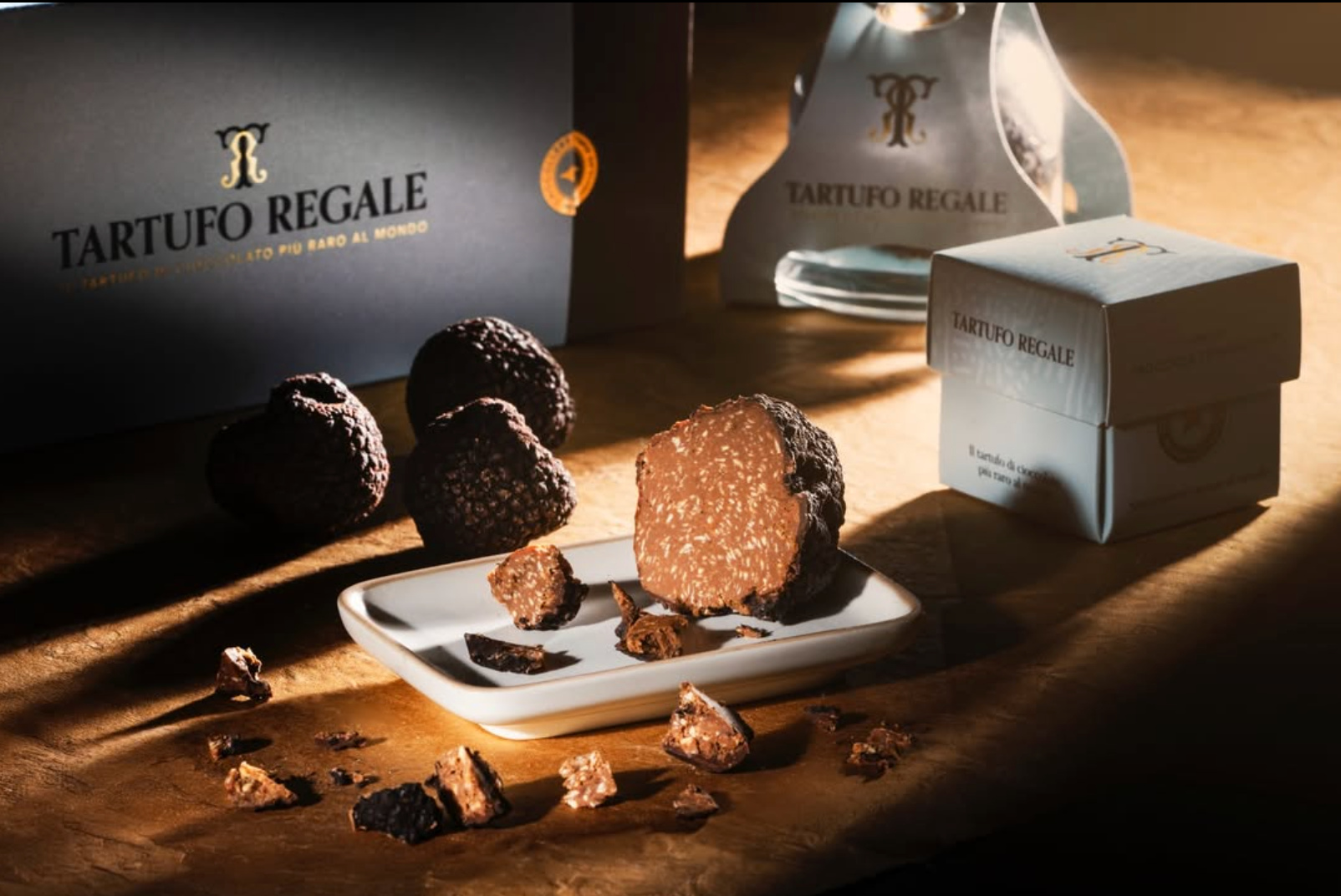 Tartufo al cioccolato - Cloche Design Nero, 50 g